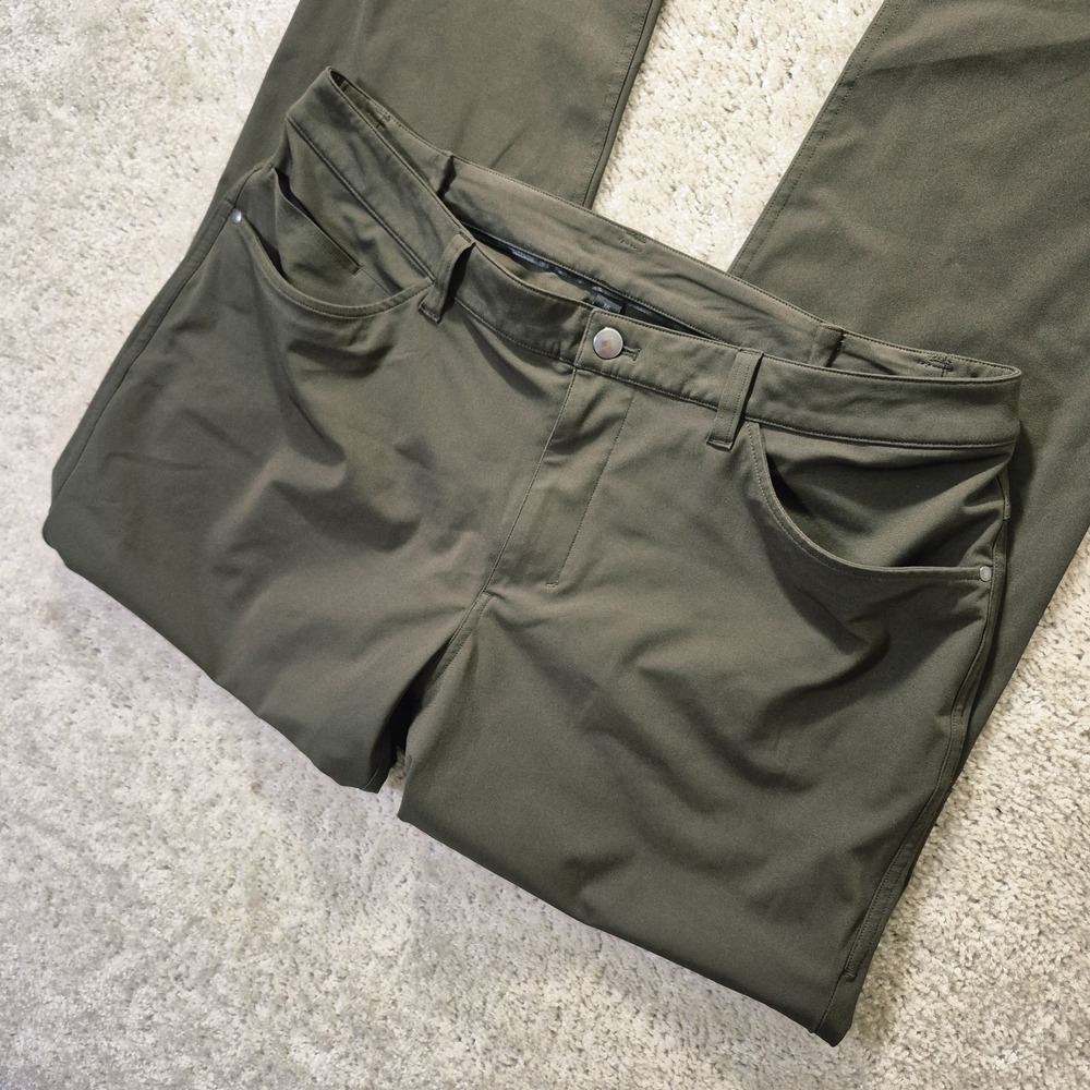 Lululemon ABC Pants Mens ACTUAL 34/32 ALTERED Green Tech Chino 5 Pocket Golf